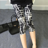 Black and White Vertical Striped Printed Leggings